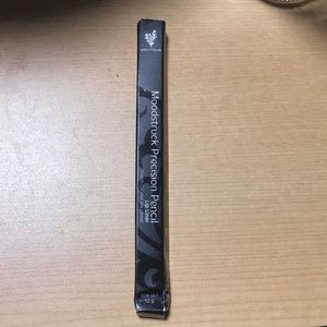 Younique Moodstruck precision pencil lip liner